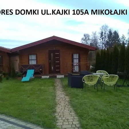 Zdrowy Sen W Domkach Z Bali W Mikolajkach 50 M Od Promenady Campsite *