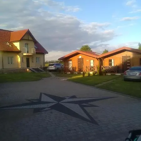 Zdrowy Sen W Domkach Z Bali W Mikolajkach 50 M Od Promenady